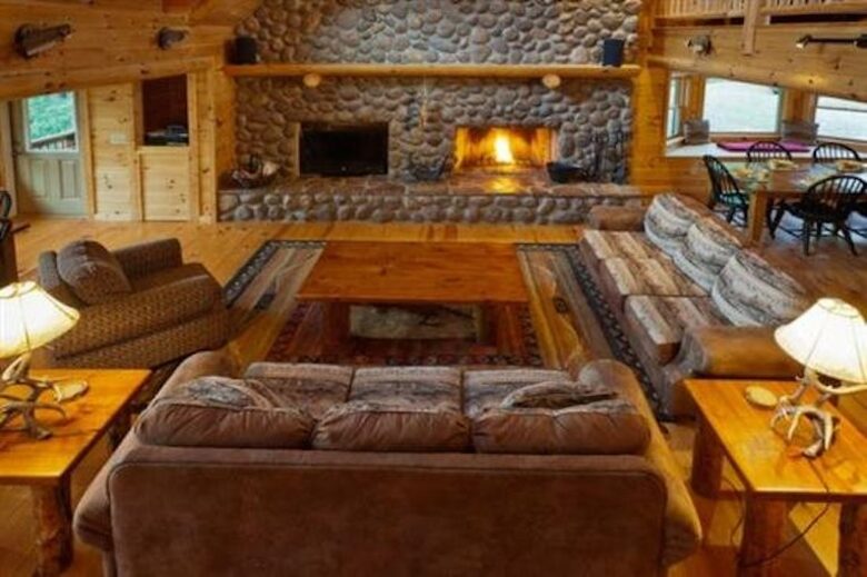 Sky High Sanctuary - Ellijay, Georgia