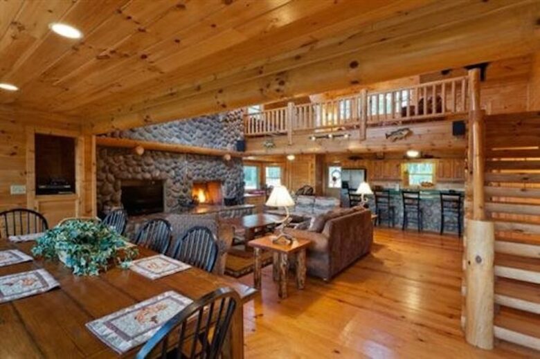 Sky High Sanctuary - Ellijay, Georgia