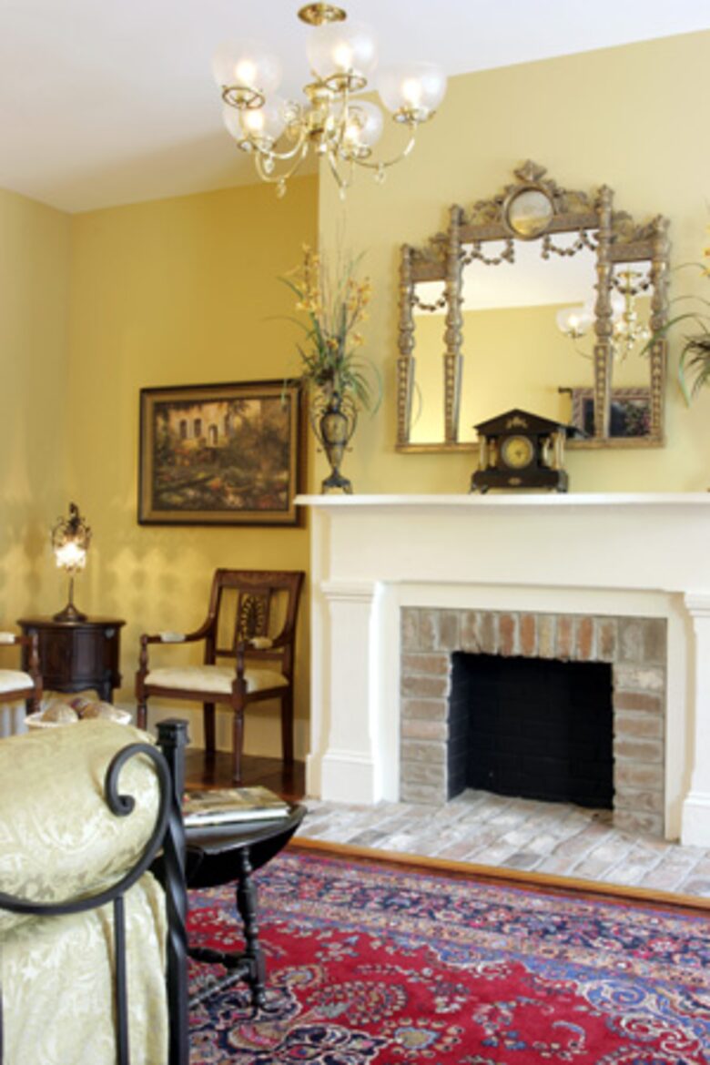 Washington Square Home - Savannah, Georgia