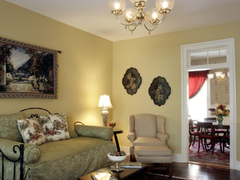 Washington Square Home - Savannah, Georgia