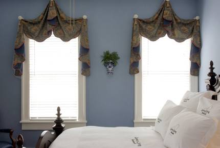 Washington Square Home - Savannah, Georgia