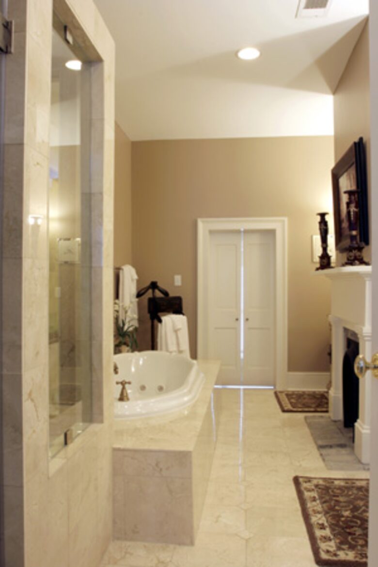 Washington Square Home - Savannah, Georgia