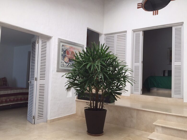 Villa Ammen, Beach Club Villa - Acapulco, Mexico