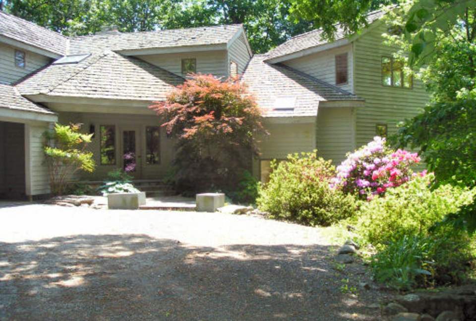 Tall Oaks Lodge, Wintergreen Resort VA - Nellysford, Virginia