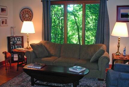 Tall Oaks Lodge, Wintergreen Resort VA - Nellysford, Virginia