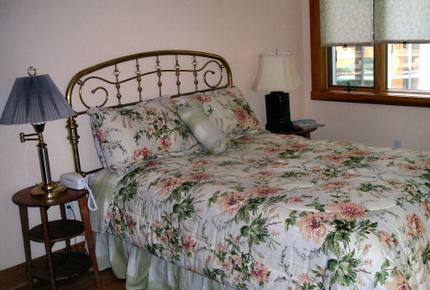 Tall Oaks Lodge, Wintergreen Resort VA - Nellysford, Virginia