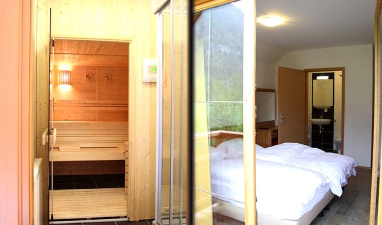 Chalet in Resort Obertraun - Obertraun, Austria