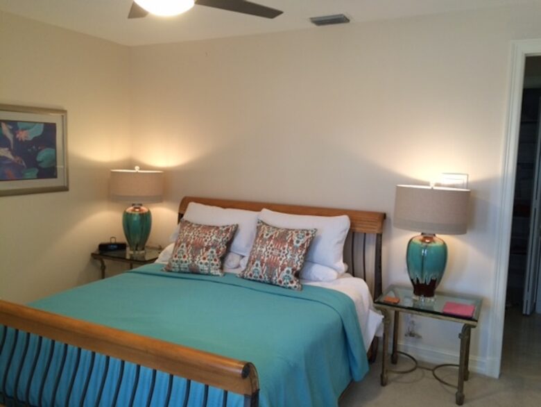 Bonita Bay Estate Home with glass walled dining room overlooking 10,000 gallon pond. - Bonita Springs, Florida