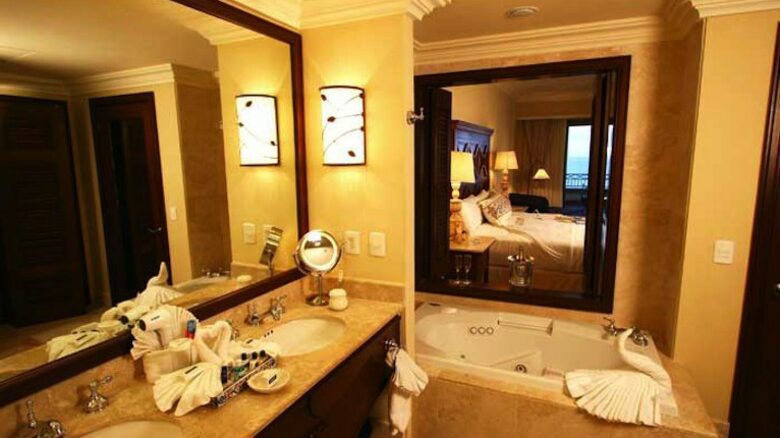 Pueblo Bonito Sunset Beach- Super Executive Suite - Cabo San Lucas, Mexico