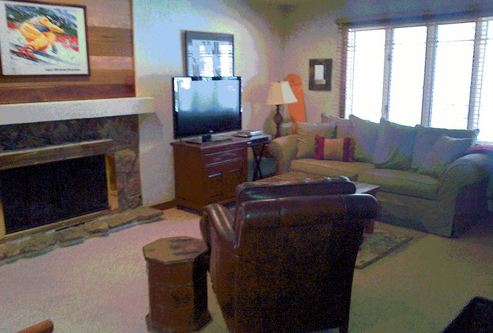 Golden Peak Creekside - Vail, Colorado