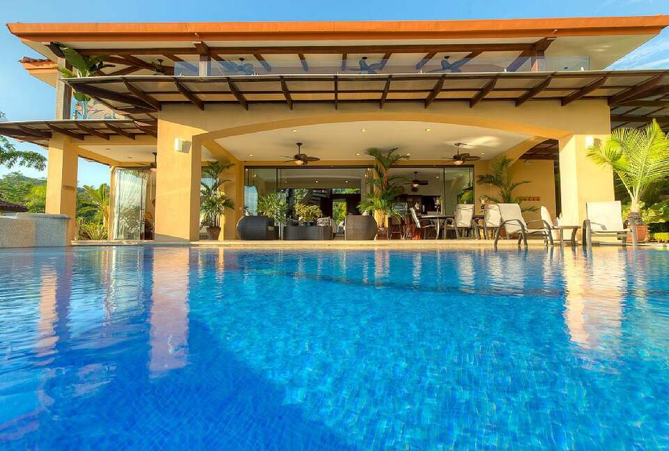 Luxury Ocean View Villa with 5 Star Personalized Service - Playa Samara, Costa Rica