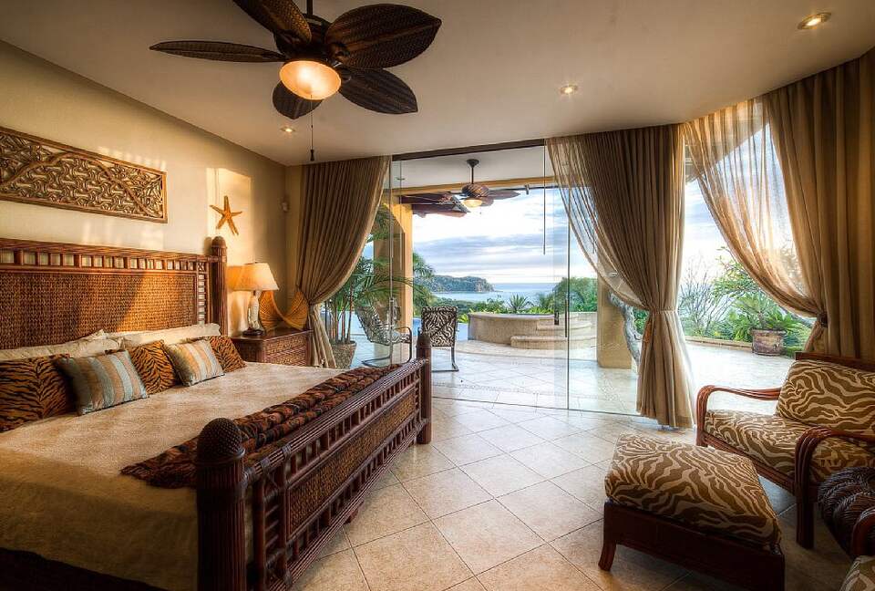 Luxury Ocean View Villa with 5 Star Personalized Service - Playa Samara, Costa Rica