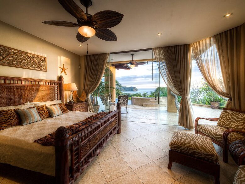 Luxury Ocean View Villa with 5 Star Personalized Service - Playa Samara, Costa Rica