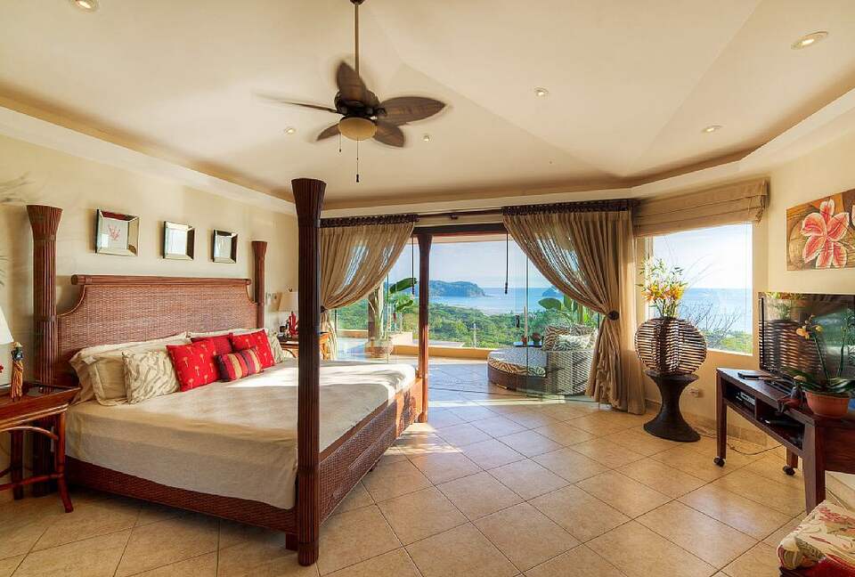 Luxury Ocean View Villa with 5 Star Personalized Service - Playa Samara, Costa Rica