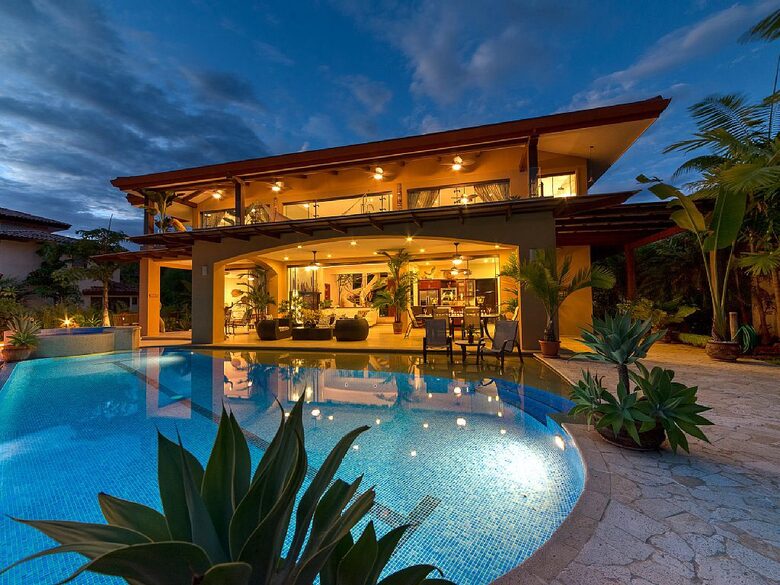 Luxury Ocean View Villa with 5 Star Personalized Service - Playa Samara, Costa Rica