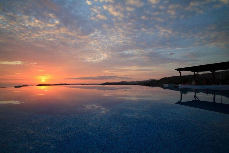 Luxury Ocean View Villa with 5 Star Personalized Service - Playa Samara, Costa Rica
