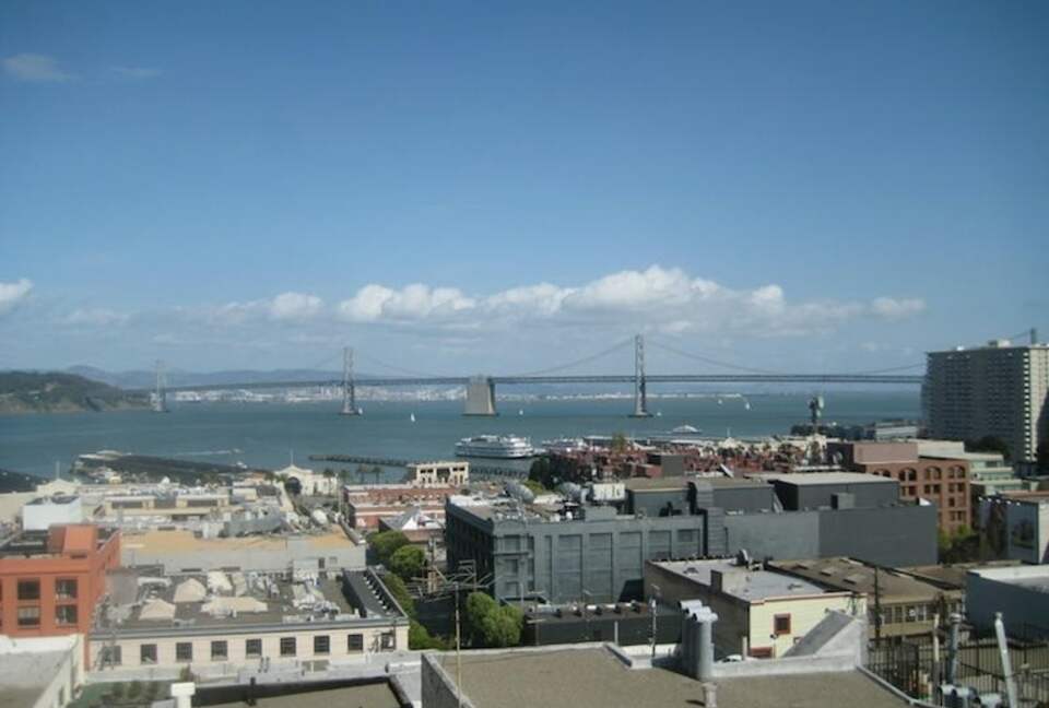 Telegraph Vista Penthouse - San Francisco, California