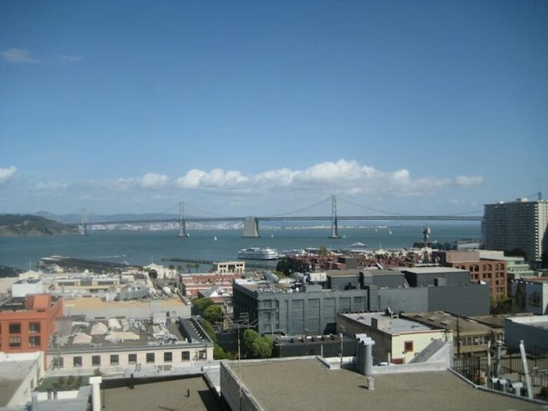 Telegraph Vista Penthouse - San Francisco, California