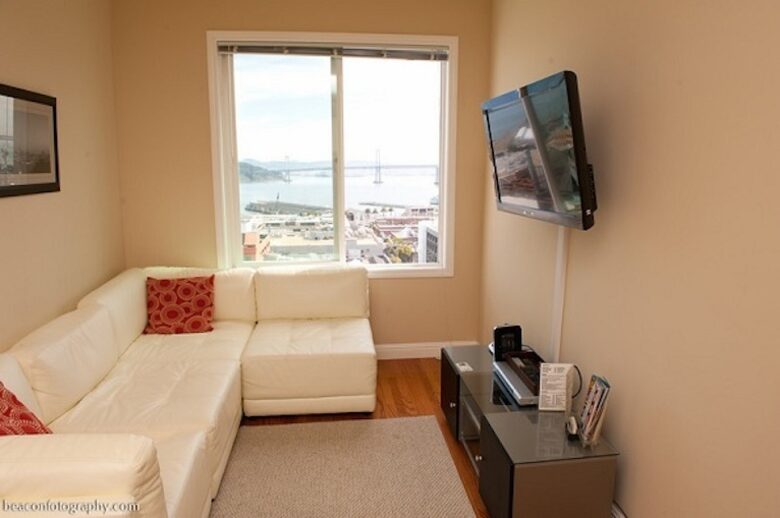 Telegraph Vista Penthouse - San Francisco, California