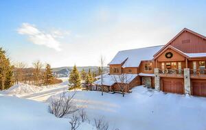 Les Legendes 4 Bedroom Residence - Mont-Tremblant, Canada