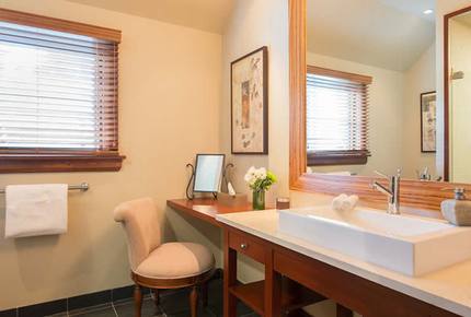 Les Legendes 4 Bedroom Residence - Mont-Tremblant, Canada