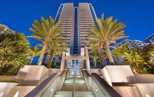 Panoramic Ocean View Charmer - Hollywood, Florida