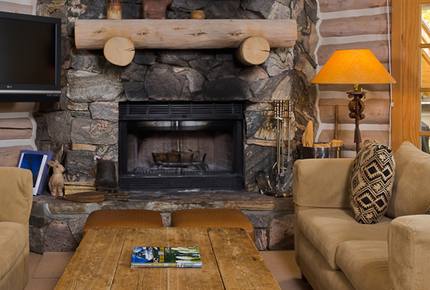 Deer Valley Trail's Inn Lodge Condo - Ski in/Ski Out - Park City, Utah
