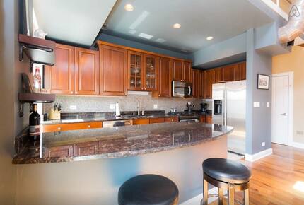 Chicago's Best Penthouse - Chicago, Illinois