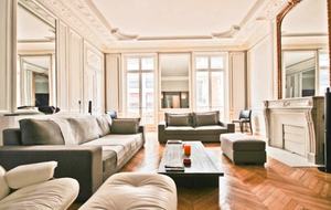 Perfect Parisian Apartment - Paris, France