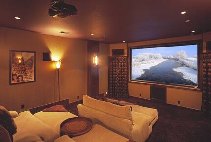 Abbotsbury Lodge - Loveland, Colorado