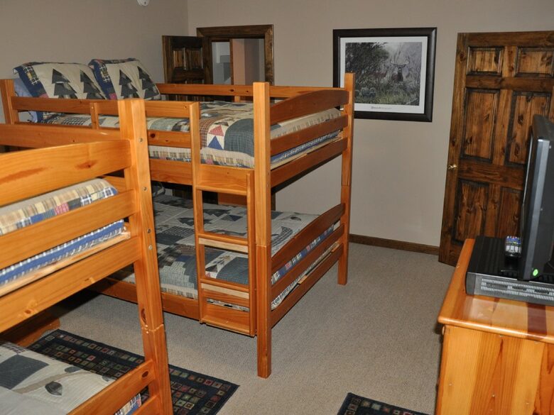 Mountain Lodge With Full Games Room! - Morganton, Georgia