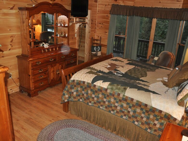 Mountain Lodge With Full Games Room! - Morganton, Georgia