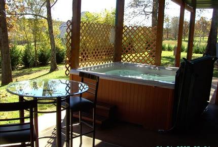 Mountain Lodge With Full Games Room! - Morganton, Georgia