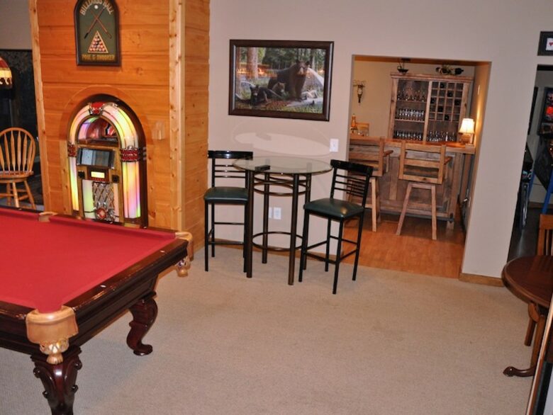 Mountain Lodge With Full Games Room! - Morganton, Georgia