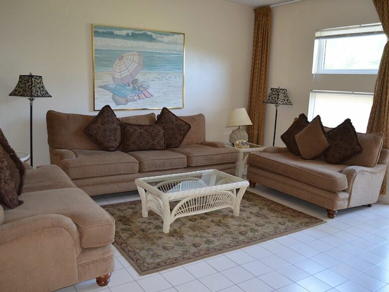 Miramar Villas - Paradise Island, Bahamas