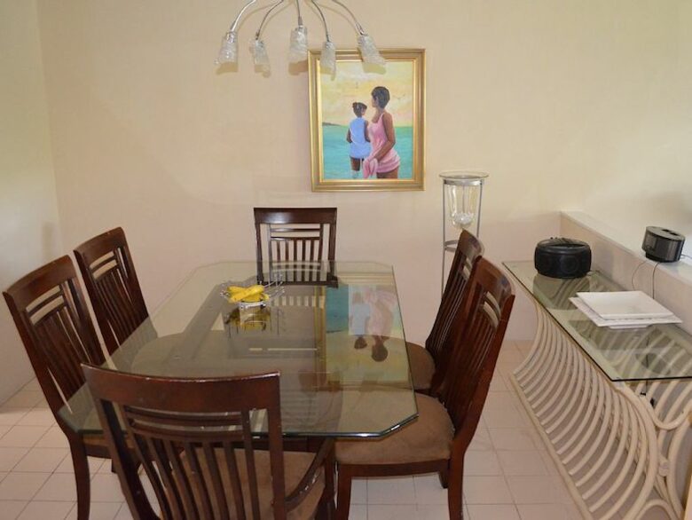 Miramar Villas - Paradise Island, Bahamas