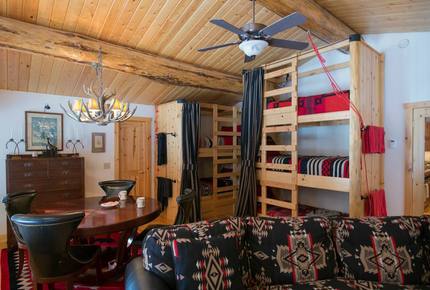 Eagle's Nest Lodge - Jackson, Wyoming