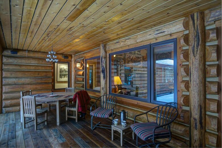 Eagle's Nest Lodge - Jackson, Wyoming