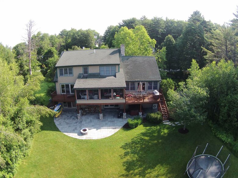 Lake Winnipesaukee Lakehouse - Tuftonboro, New Hampshire