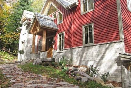 Mont Tremblant Lakefront Cottage - Mont Tremblant, Canada