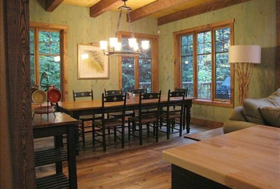 Mont Tremblant Lakefront Cottage - Mont Tremblant, Canada