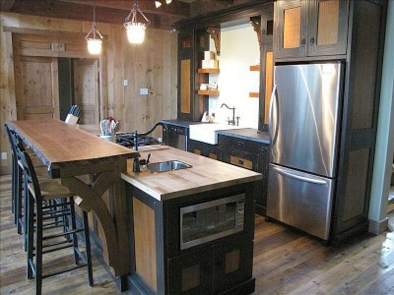 Mont Tremblant Lakefront Cottage - Mont Tremblant, Canada