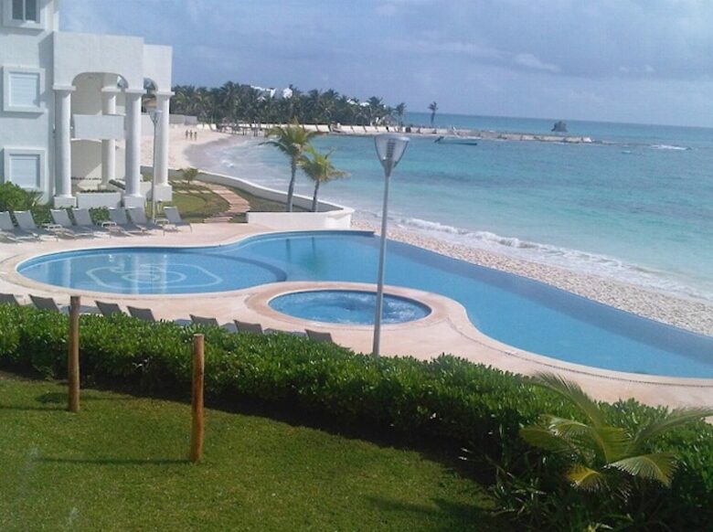 Playa Paraiso Villa - Playa Del Carmen, Mexico