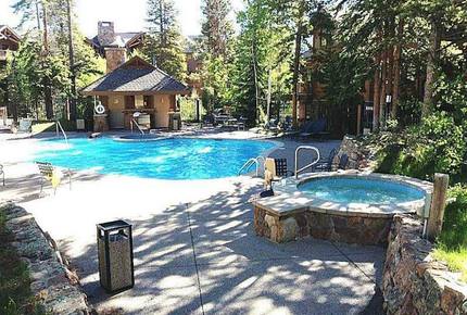 In-Town Ski-In Ski-Out Mountain Condo - Breckenridge, Colorado