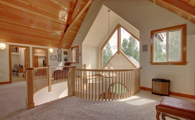 Blue Lantern Lodge - Big Lake, Alaska