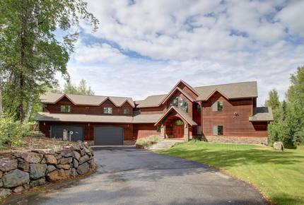 Blue Lantern Lodge - Big Lake, Alaska