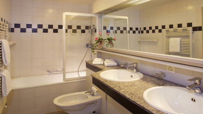 Mettenberg Family Room at the Hotel Belvedere - Grindelwald, Switzerland