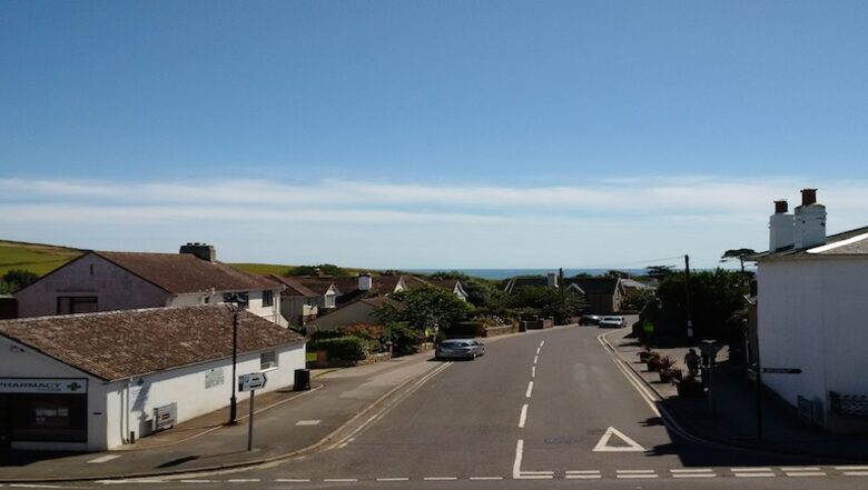 Charmouth Lodge - Charmouth, United Kingdom