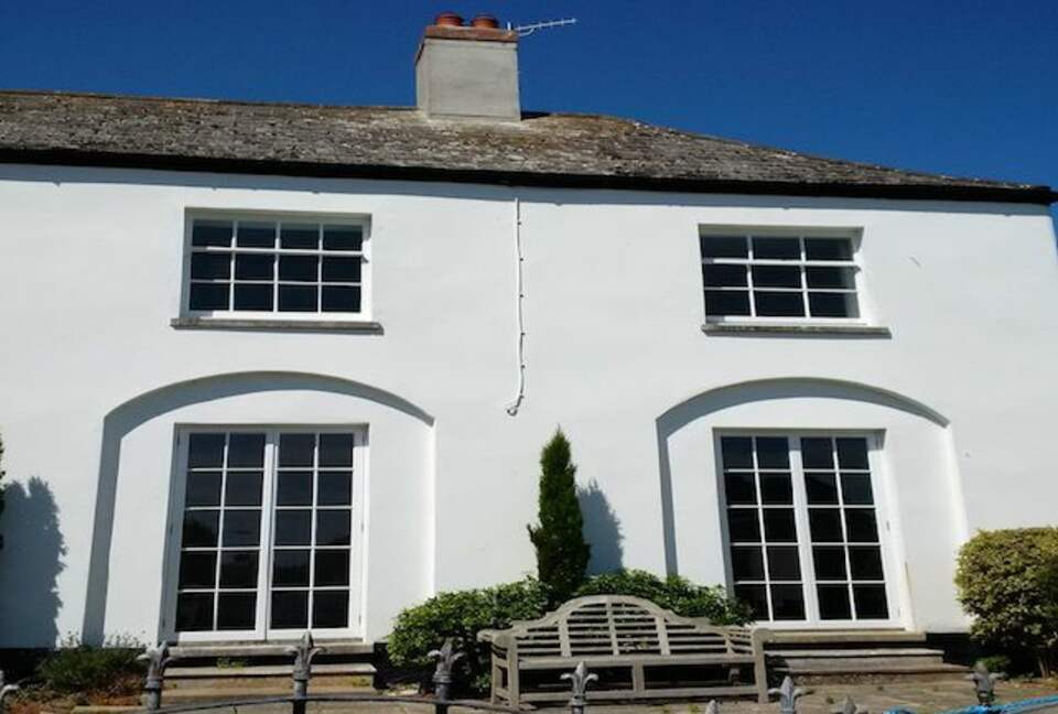 Charmouth Lodge - Charmouth, United Kingdom