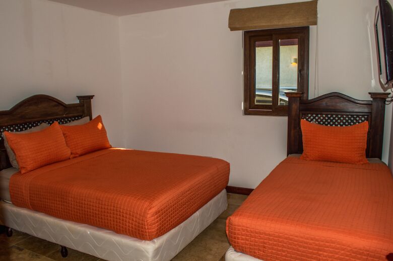 Pristine Bay 3 Bedroom Residence 1103 - Roatan, Honduras